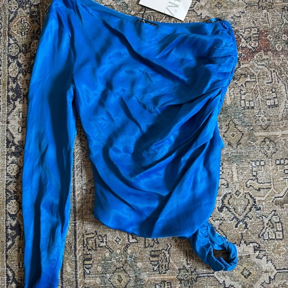 NWT Zara Vibrant Blue One-Shoulder Top - Picture 1 of 3